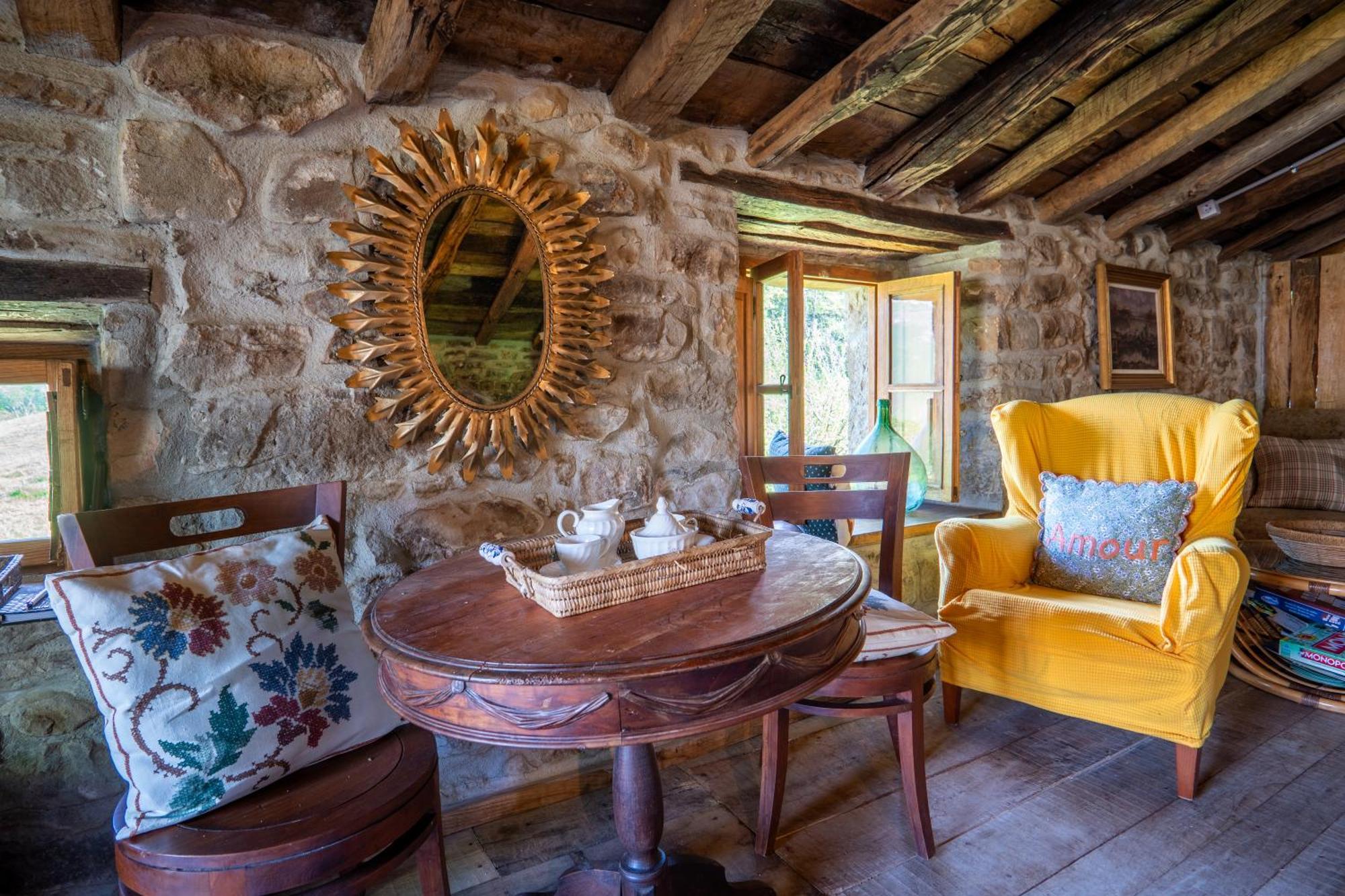 Vivienda Pasiega Lo Lucas 1920 San Roque de Ríomiera Екстериор снимка