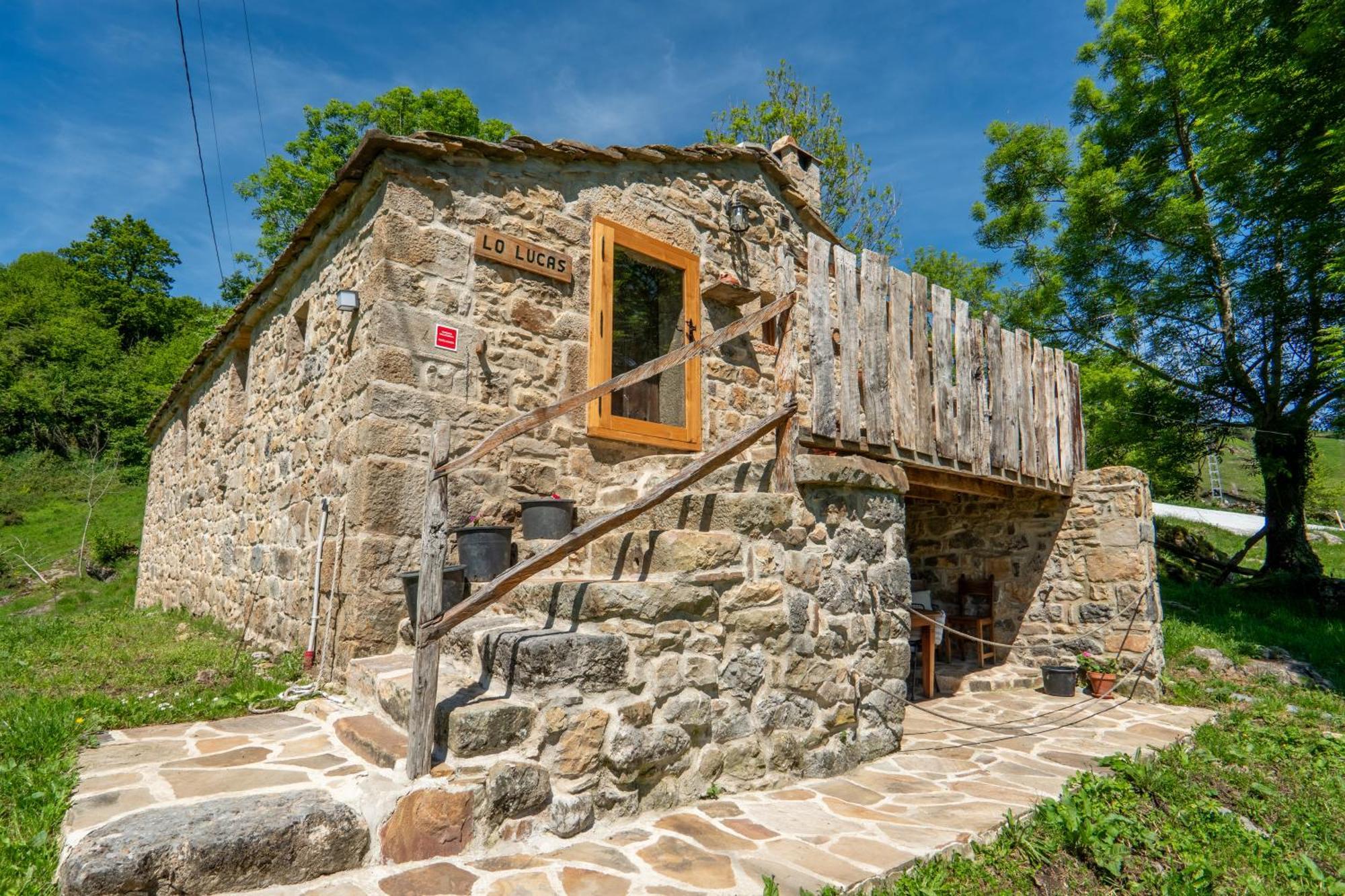 Vivienda Pasiega Lo Lucas 1920 San Roque de Ríomiera Екстериор снимка
